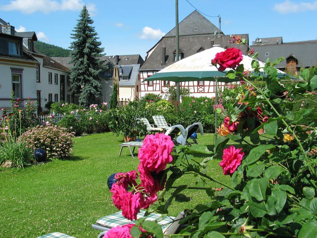 Hotel Winzerverein Zeltingen-Rachtig Bagian luar foto